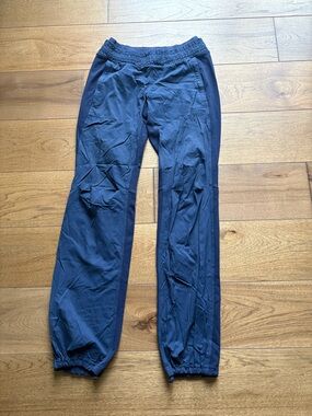 Lululemon joggers